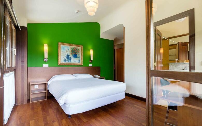 Hotel Candanchu