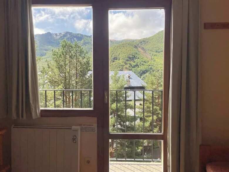 Aparthotel Midi 3000