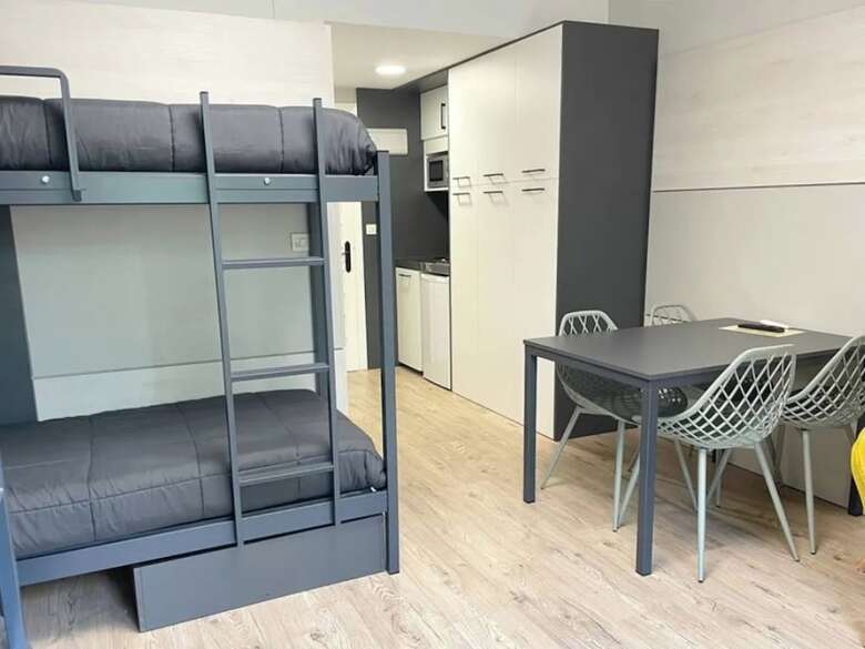Aparthotel Midi 3000