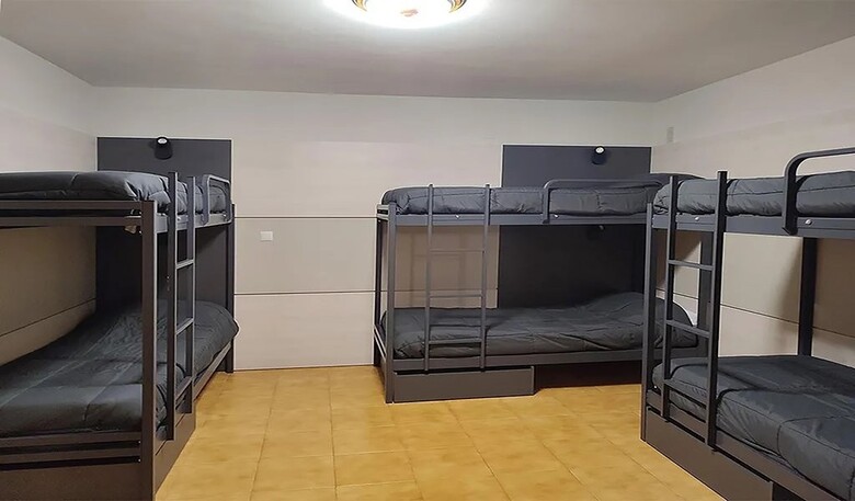 Aparthotel Midi 3000