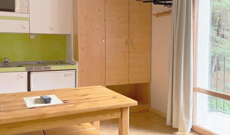 Aparthotel Midi 3000