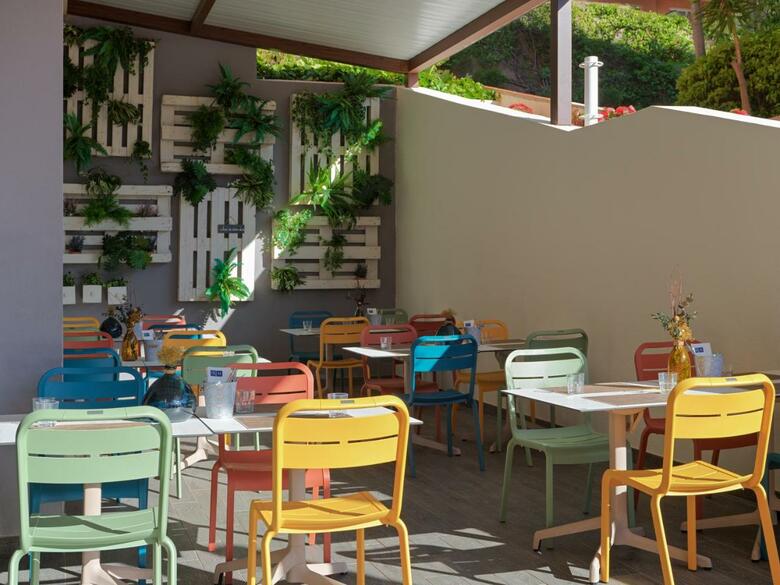 Hotel H10 Mediterranean Village