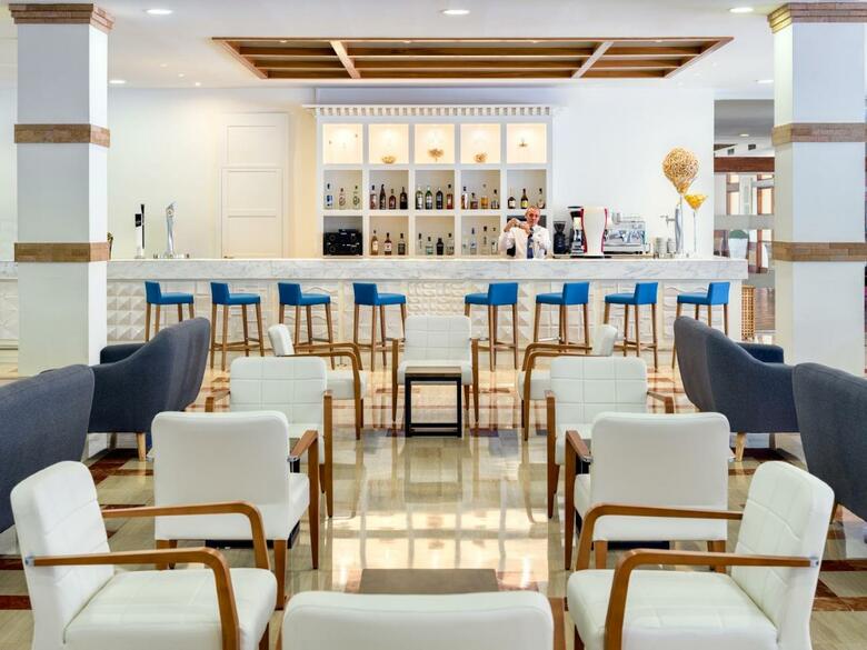 Hotel H10 Mediterranean Village