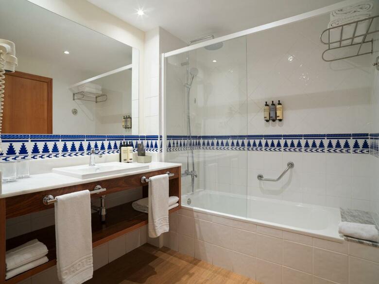 Hotel H10 Mediterranean Village