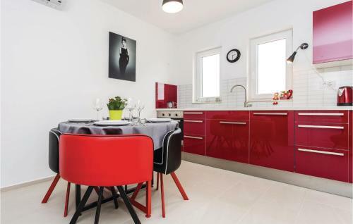 Holiday Home Linardici 28