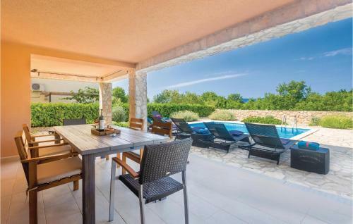 Holiday Home Linardici 28