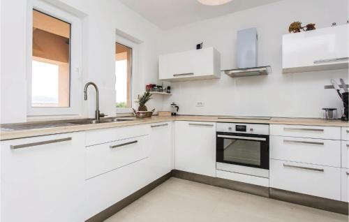 Holiday Home Linardici 28