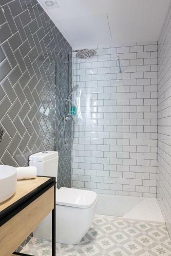 Hostal Florit Flats - The Serreria Rooms