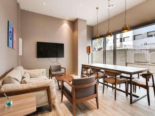 Apartamento Livensa Living Studios Valencia Marina Real
