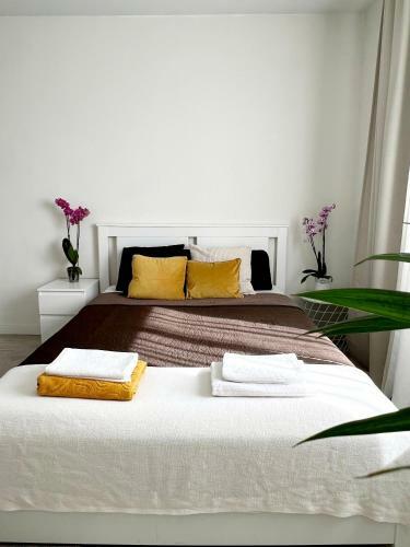 Cozy Modren Apartment On Malvarrosa Beach