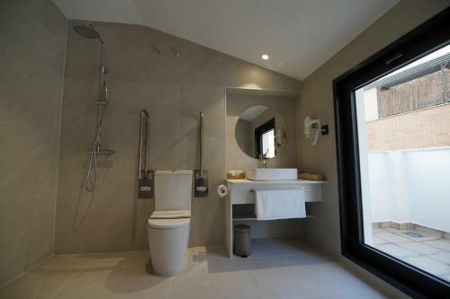 Hotel Suites Puerto Valencia