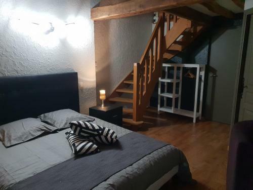 Hostal Le Point De Chute