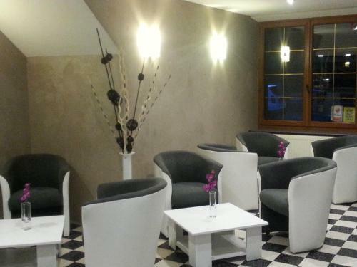 Hostal Le Point De Chute