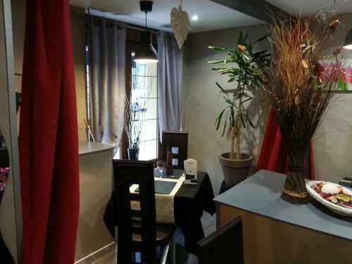 Hostal Le Point De Chute