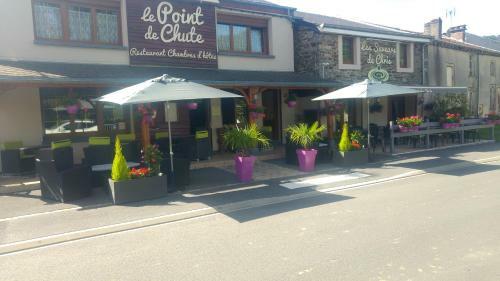 Hostal Le Point De Chute