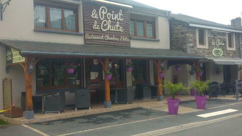 Hostal Le Point De Chute