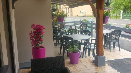 Hostal Le Point De Chute