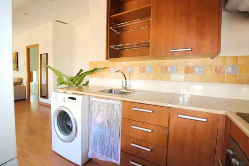 C�modo Apartamento En La Plaza Del Negrit