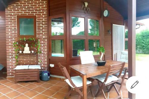 "peque�o Paraiso" Caba�a Con Jacuzzi Y Piscina Privada