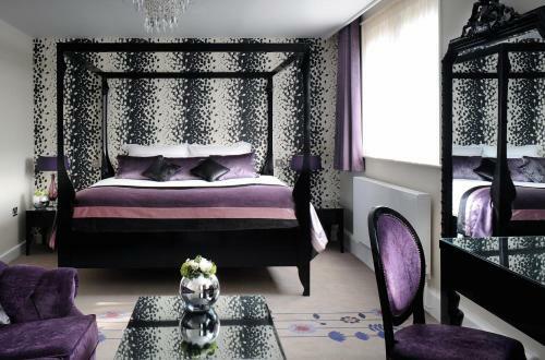 Hotel Oakwood House