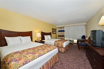 Hotel Lamplighter Inn-south