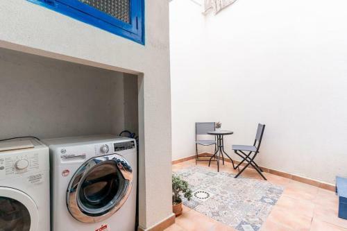 Apartamento Torrent Terrace Haven: Bbq & City Access