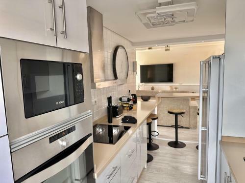 Luxurious Frontline Golf Villa On Mar Menor Golf