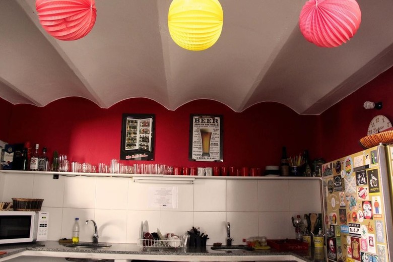 Hostal Contraluz Art Hostel
