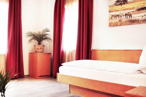 Hostal Hotel Pension Kaempfelbach