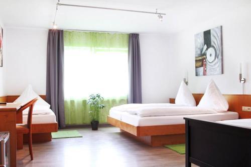 Hostal Hotel Pension Kaempfelbach