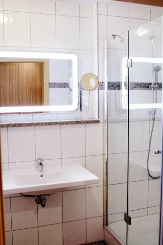 Hostal Hotel Pension Kaempfelbach