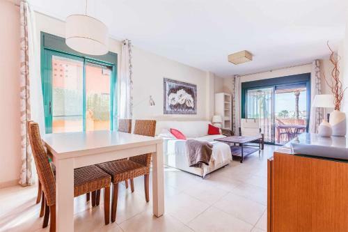 Apartamento A&n El Se�orio 2, Torre Del Mar