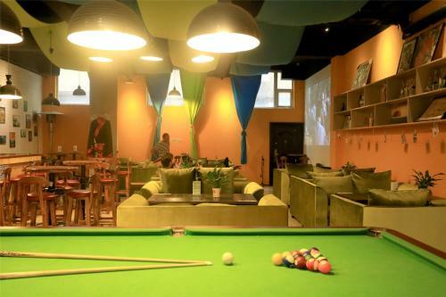 Alley Youth Hostel