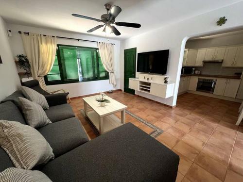 The Sallies - 3 Bedroom Villa With Private Pool