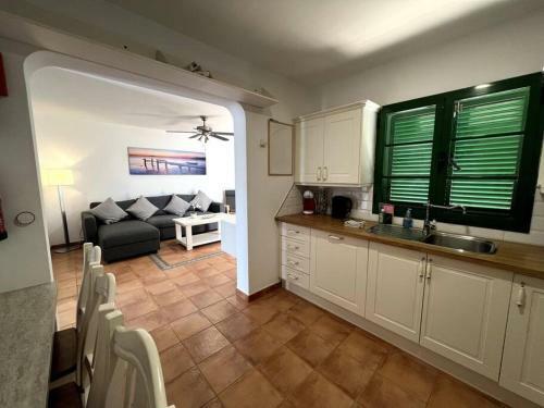 The Sallies - 3 Bedroom Villa With Private Pool