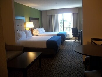 Hotel Holiday Inn Express And Suites Winchester