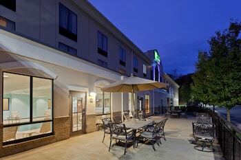 Hotel Holiday Inn Express And Suites Winchester