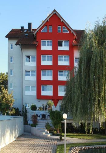 Kirchers Park-hotel Kaiserstuhl Garni