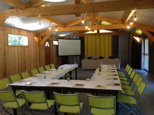 Hotel -restaurant Le Moulin De Villiers