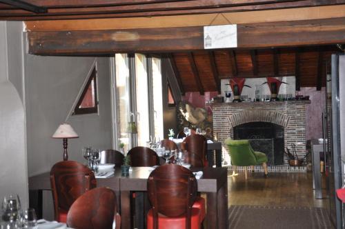 Hotel -restaurant Le Moulin De Villiers