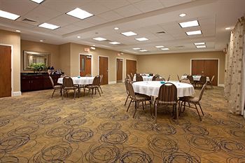 Hotel Holiday Inn Express Pembroke