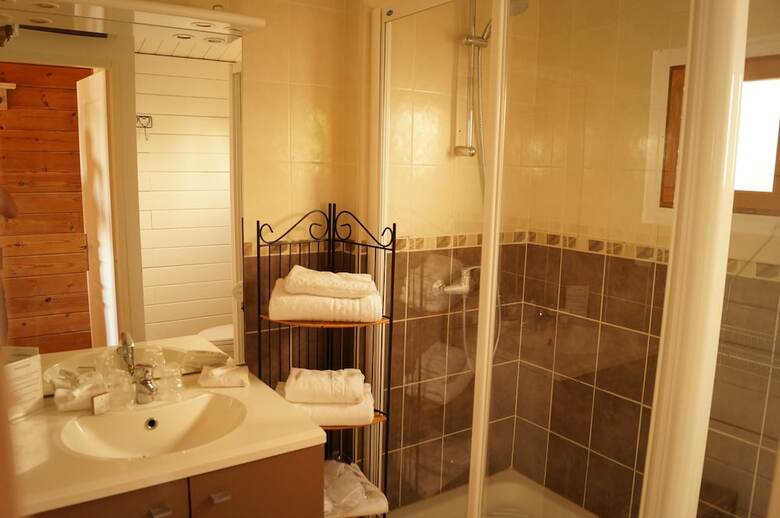 Hotel H�tel La Fianc�e Du Pirate