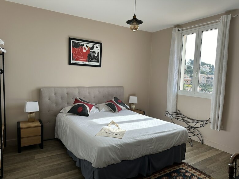 Hotel H�tel La Fianc�e Du Pirate