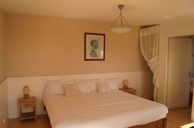 Hotel H�tel La Fianc�e Du Pirate