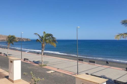 Apartamento A Orillas De La Playa De Tarajalejo