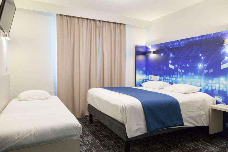 Hotel Kyriad Poitiers Jules Verne Site Du Futuroscope