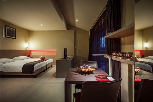 Hostal Espace Medissey