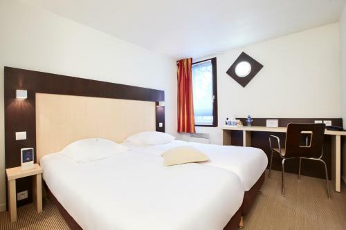 Hotel Kyriad Rouen-nord ~ Mont-st-aignan