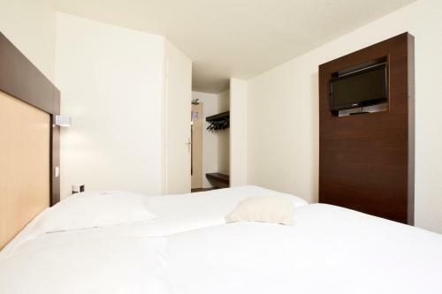Hotel Kyriad Rouen-nord ~ Mont-st-aignan