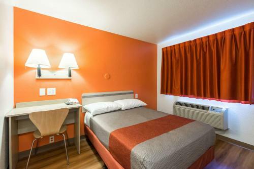 Motel 6 Reno West